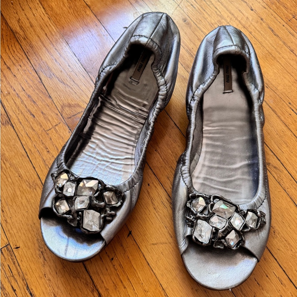 Miu Miu Silver peep-toe Ballet Flats size 39